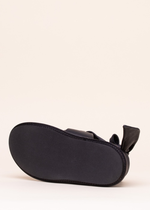 Inuovo nahast kingad