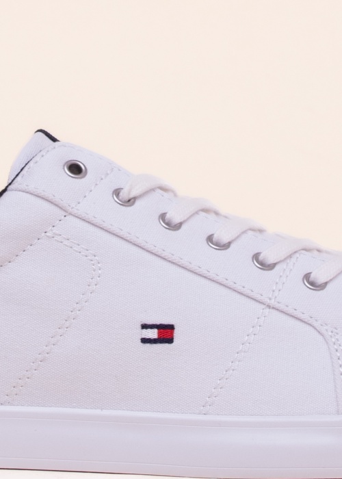 Tommy Hilfiger tennised