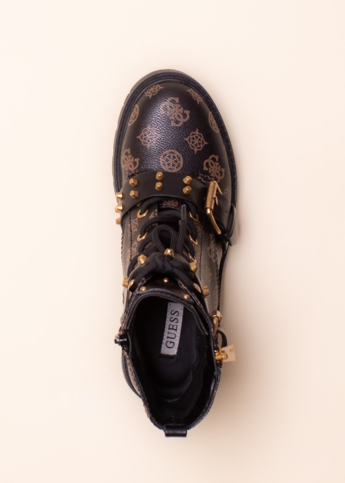 Guess poolsaapad Rodeta3