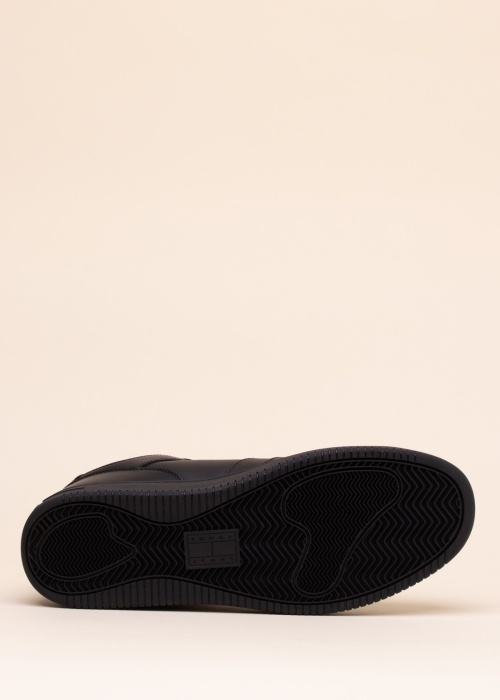 Tommy Jeans tennised