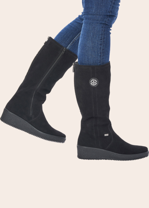 Замшевые сапоги Rieker