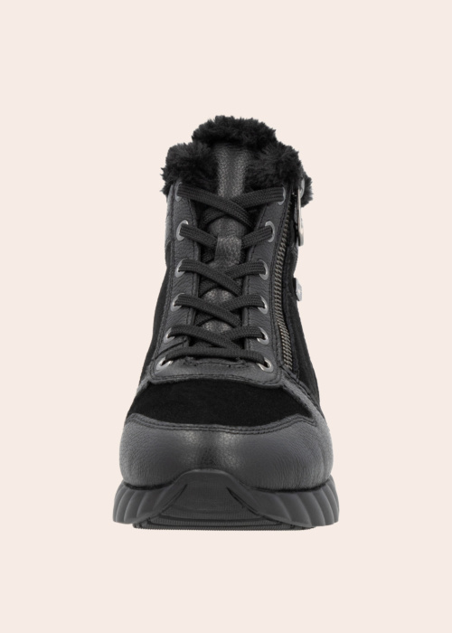 Зимние сапоги Remonte