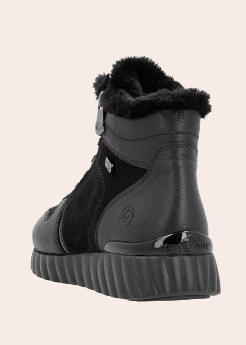 Зимние сапоги Remonte