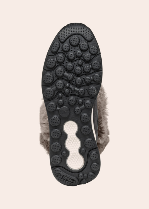 Зимние сапоги Spherica Geox