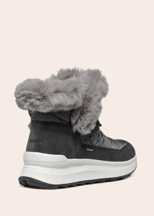 Зимние сапоги Spherica Geox