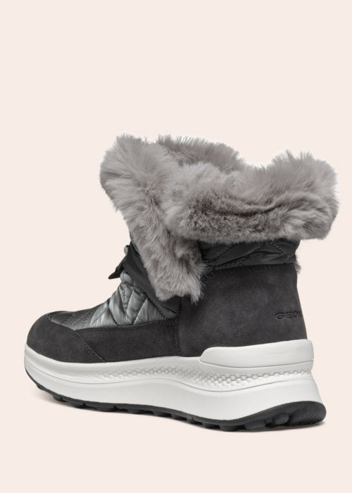 Зимние сапоги Spherica Geox