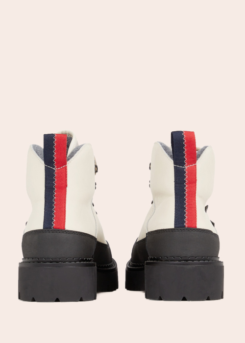 Tommy Jeans poolsaapad