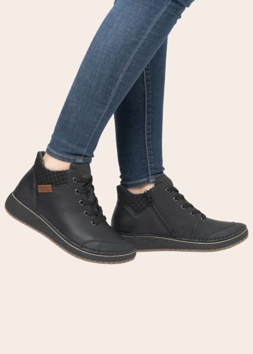 Полусапоги Rieker