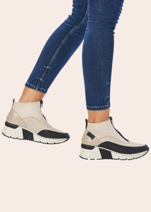 Полусапоги Rieker