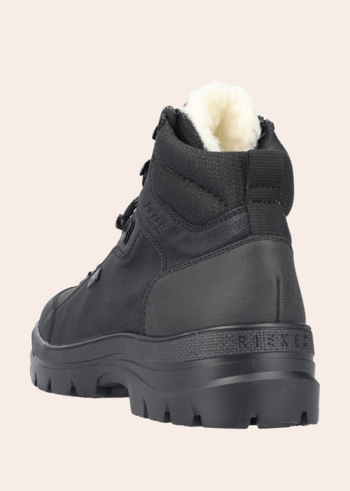 Полусапоги с шипами Rieker