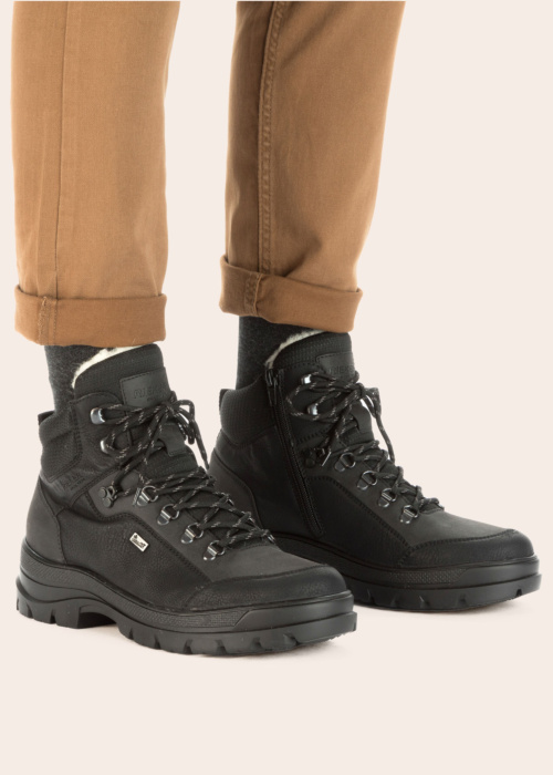 Полусапоги с шипами Rieker