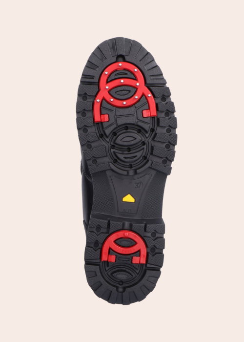 Полусапоги с шипами Rieker