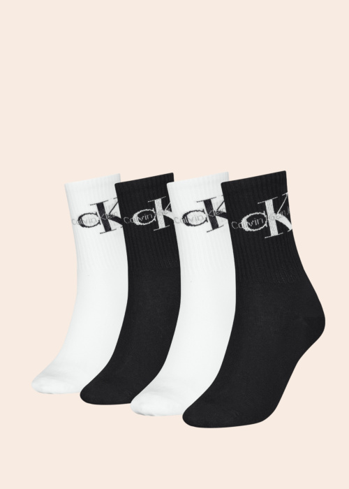 Calvin Klein sokid 4 paari kinkekarbis