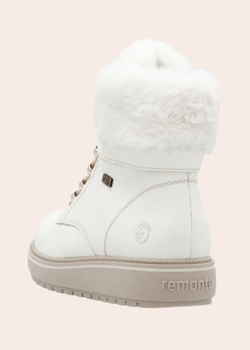 Полусапоги с шипами Remonte