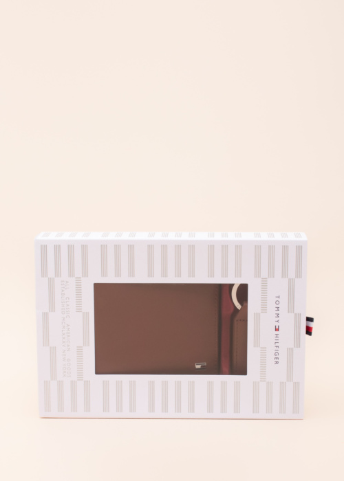 Кошелёк Eton в подарочной коробке Tommy Hilfiger