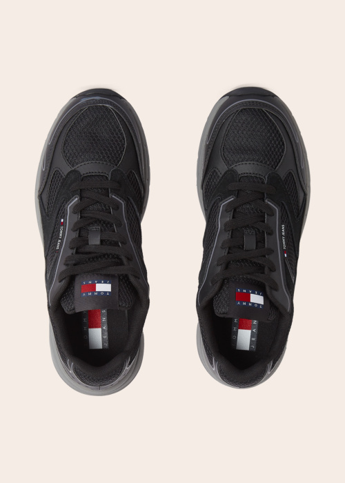 Tommy Hilfiger vabaajajalatsid