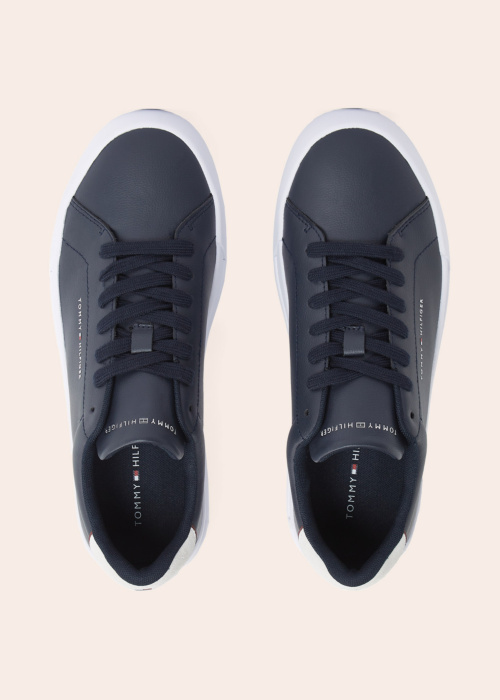 Tommy Hilfiger tennised