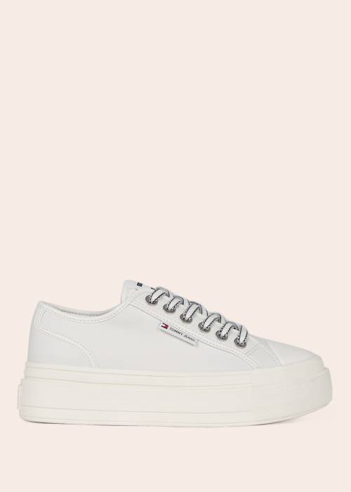 Tommy Jeans tennised