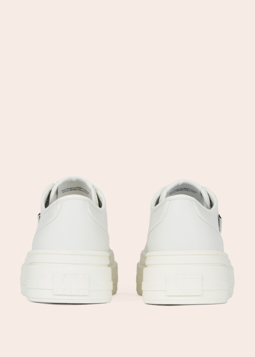 Tommy Jeans tennised