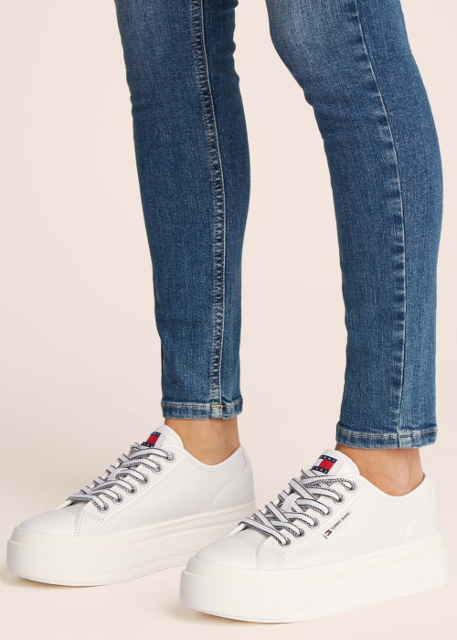 Tommy Jeans tennised