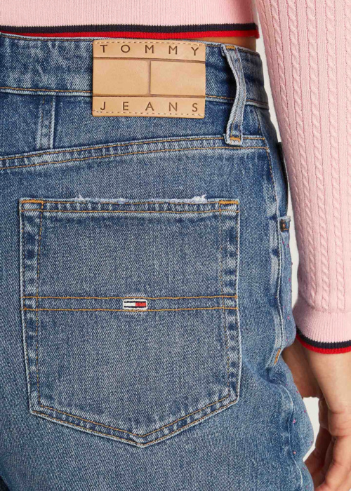 Джинсы Tommy Jeans