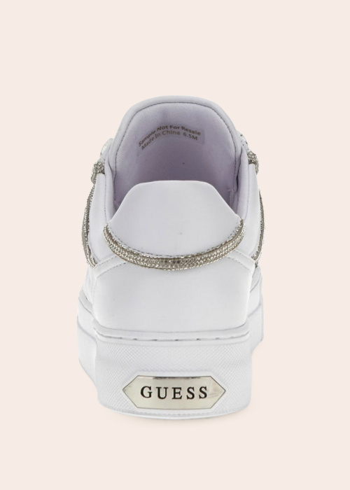 Guess tennised Gratea