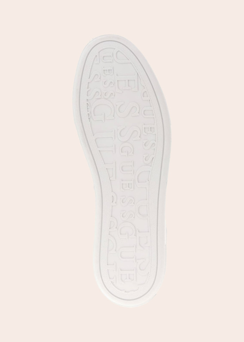 Guess tennised Gratea