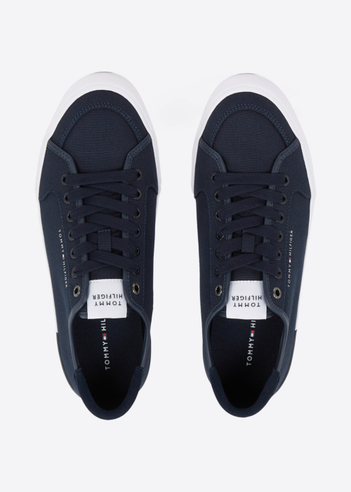 Tommy Hilfiger tennised