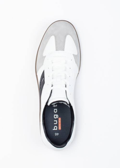 Bugatti tennised Carmelo