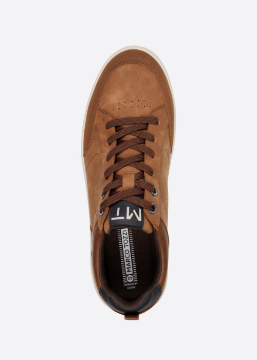 Marco Tozzi tennised