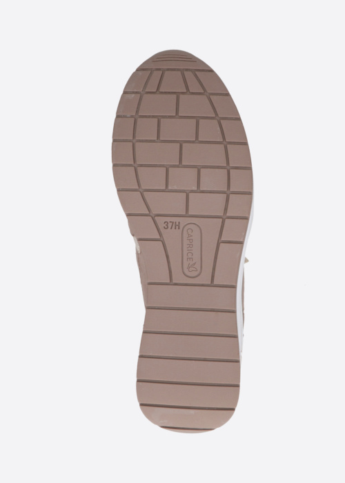 Кроссовки Caprice