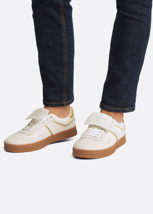 Tommy Jeans tennised