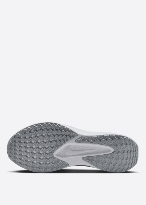 Беговые кроссовки Quest 6 Nike