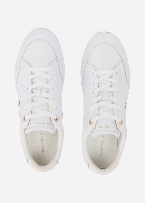 Tommy Hilfiger tennised