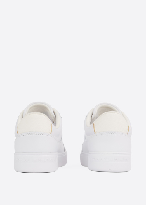 Tommy Hilfiger tennised