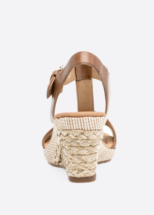 Босоножки Gabor