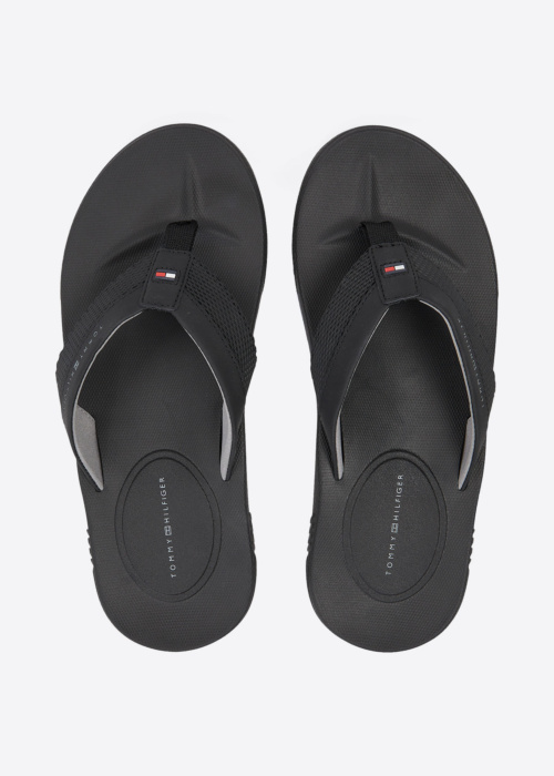 Tommy Hilfiger plätud