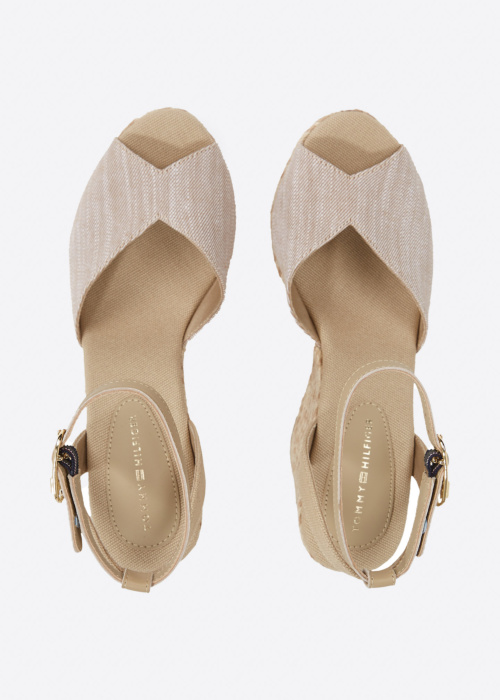 Tommy Hilfiger kingad