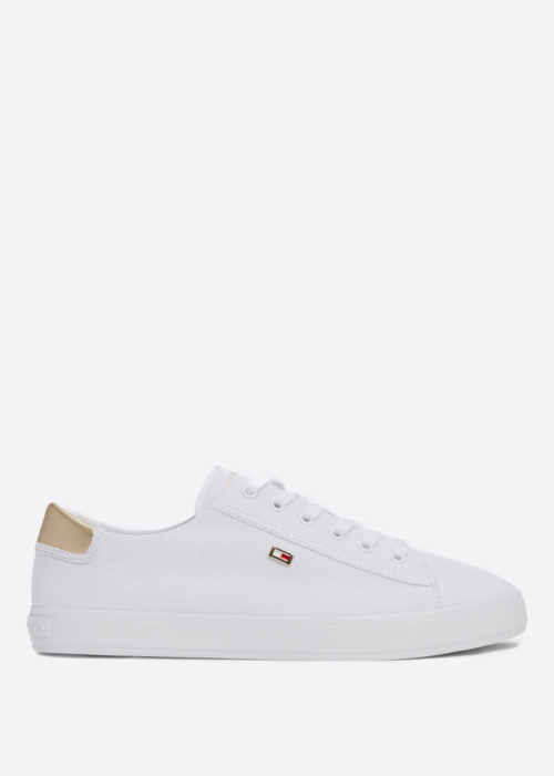 Tommy Hilfiger tennised