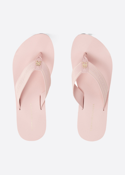 Tommy Hilfiger plätud