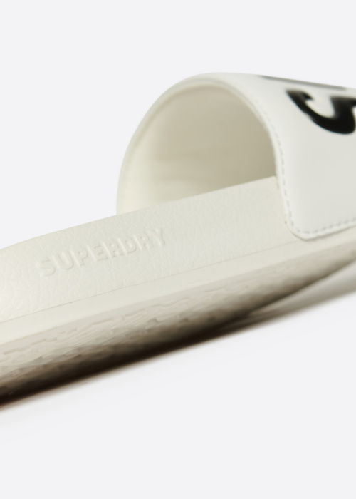 SuperDry basseiniplätud