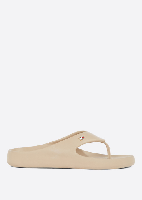 Tommy Hilfiger plätud