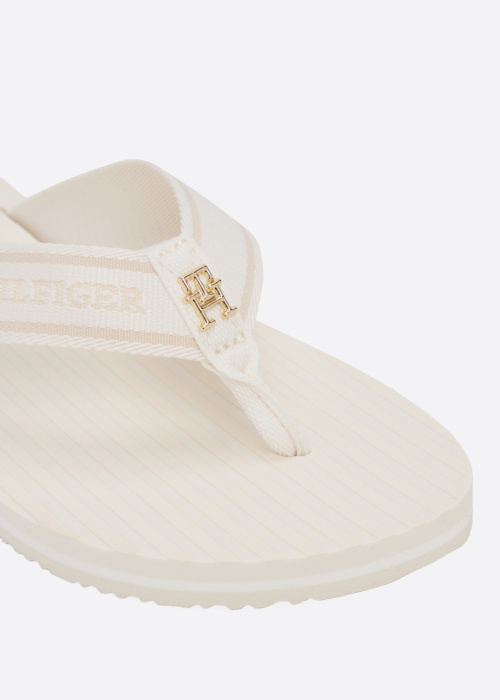 Tommy Hilfiger plätud