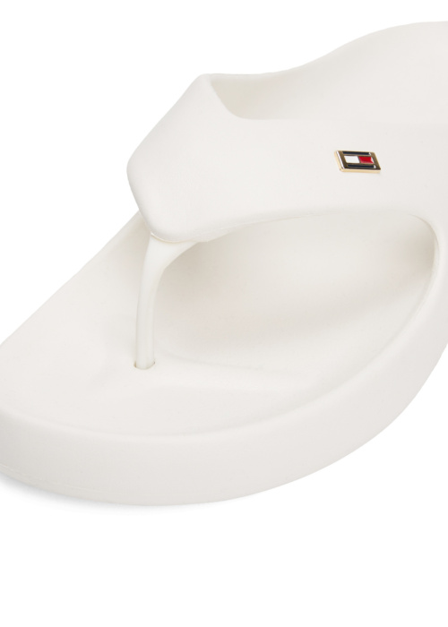 Tommy Hilfiger plätud