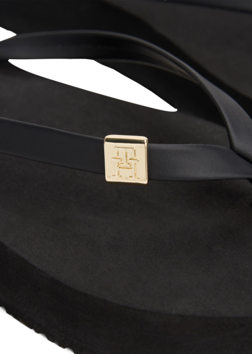 Tommy Hilfiger plätud