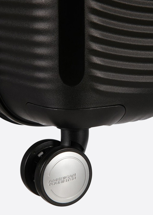 Чемодан Soundbox L American Tourister