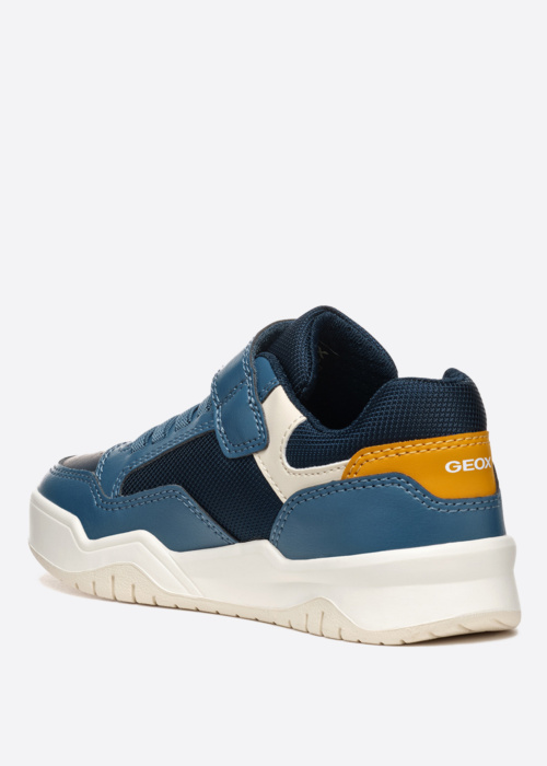 Geox vabaajajalatsid Perth