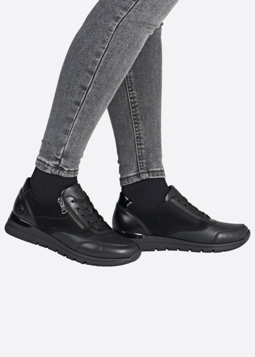 Кроссовки Remonte