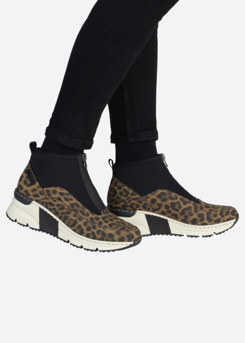 Полусапоги Rieker