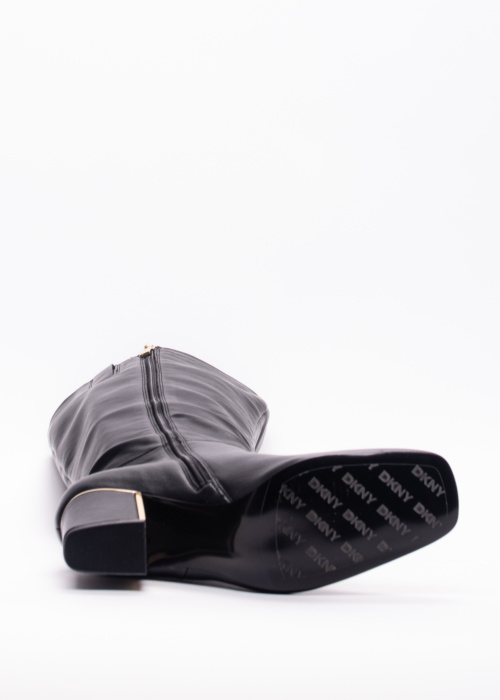 Сапоги Casonn DKNY